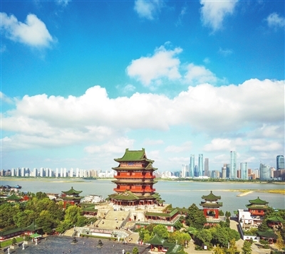 江西日報:江西不信藍(lán)天喚不回3月8日(5版)報道